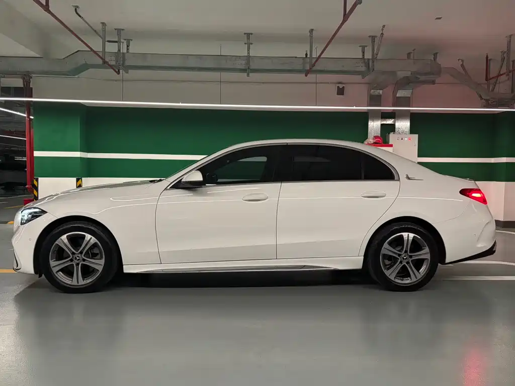 Mercedes-Benz C-Class 2022 — фото 13