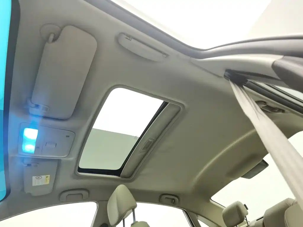 Buick Excelle GT 2017 — фото 14