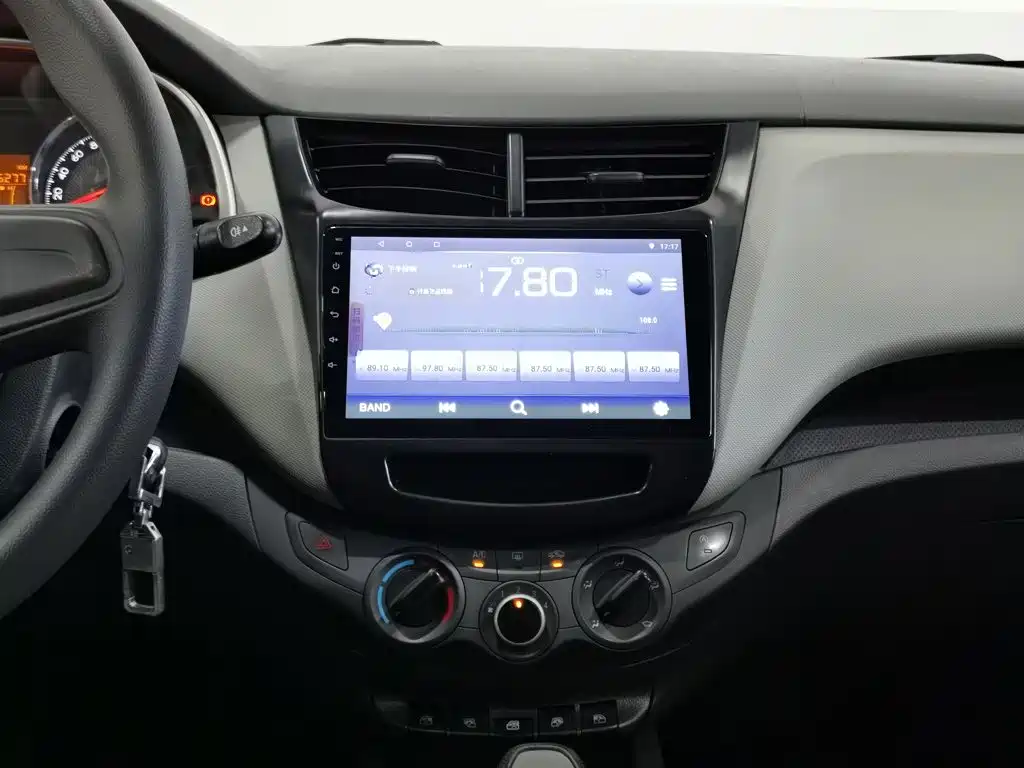 Chevrolet Sail 2016 — фото 12