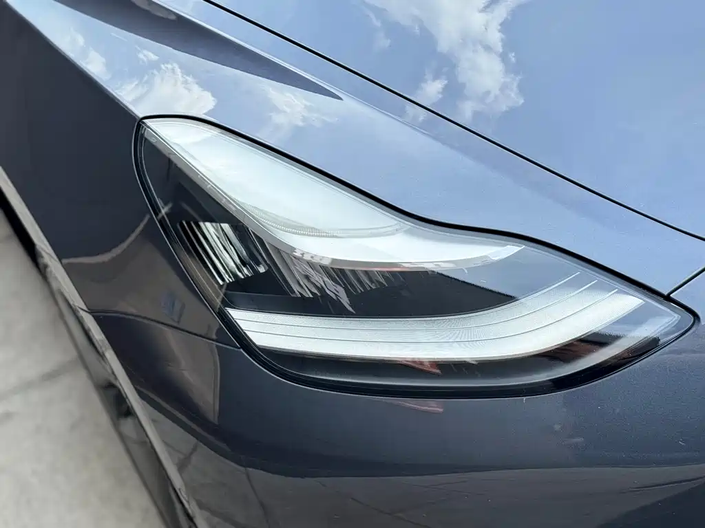 Tesla Model 3 2021 — фото 21