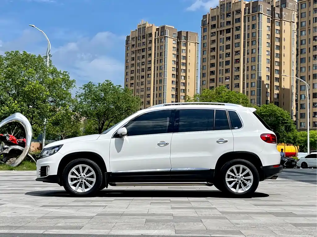 Volkswagen Tiguan 2017 — фото 4