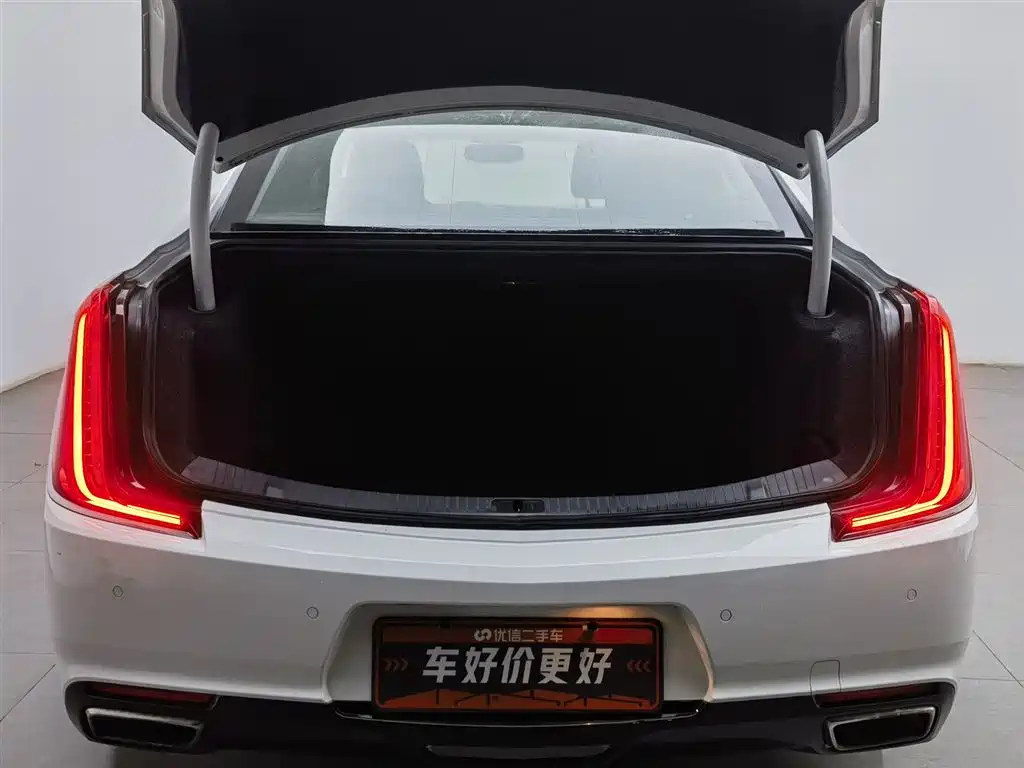 Cadillac XTS 2020 — фото 16