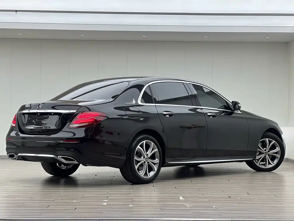 Mercedes-Benz E-Class 2020