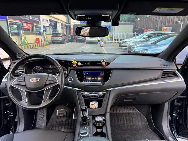 Cadillac XT5 2024