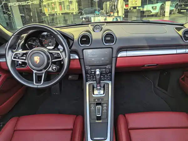 Porsche 718 2023