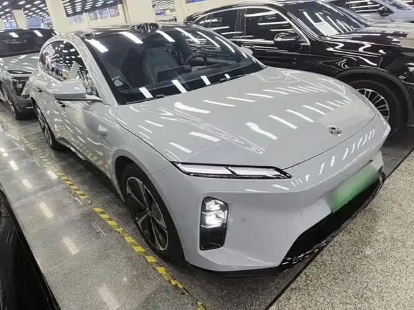 NIO ET5T 2025