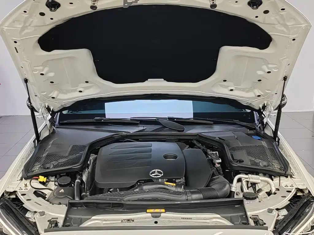 Mercedes-Benz C-Class 2021 — фото 19