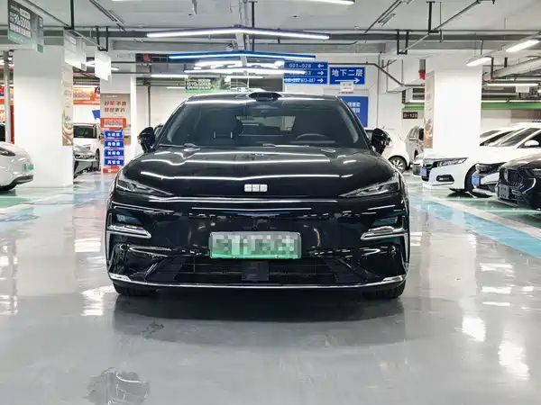 Geely Galaxy Starshine 8 2025