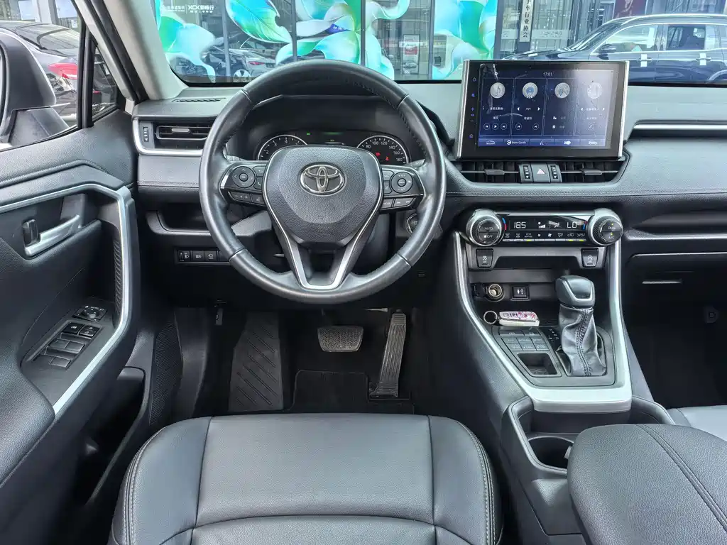 Toyota Wildlander 2022 — фото 19