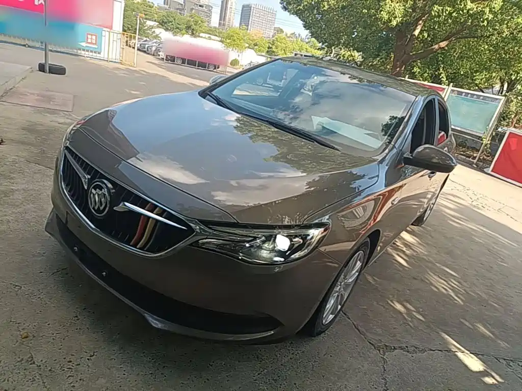 Buick Excelle GT 2021 — фото 1
