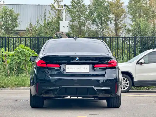 BMW 5 Series 2022