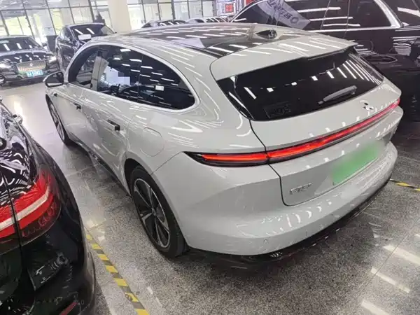 NIO ET5T 2025