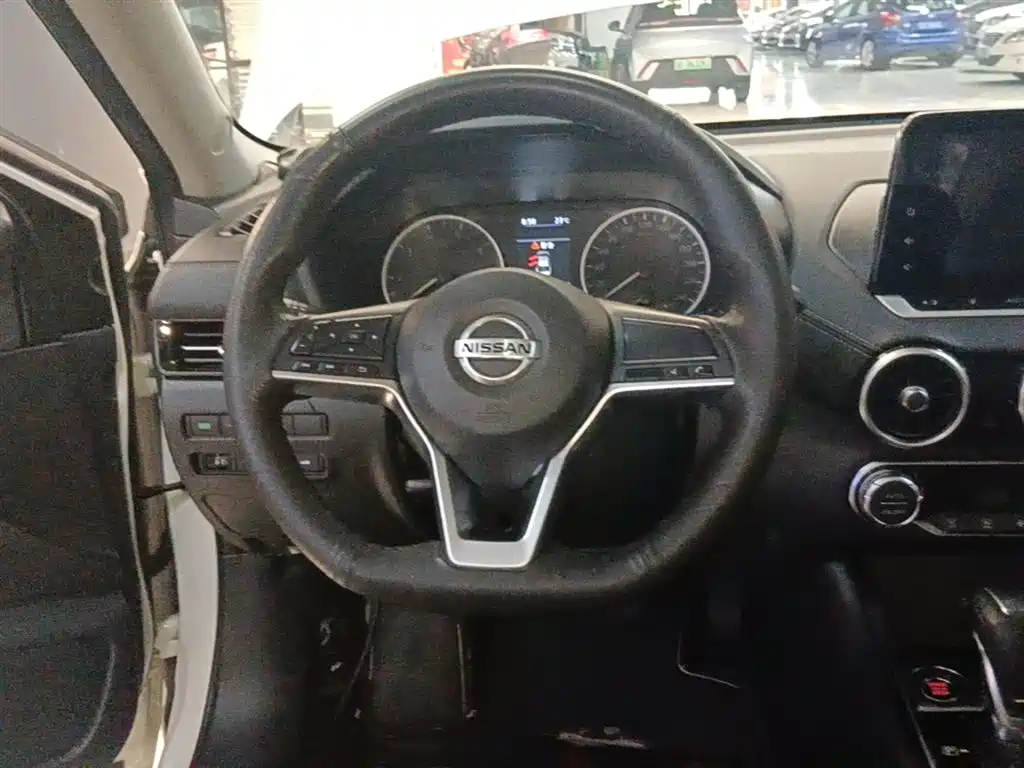 Nissan Sylphy 2021 — фото 11