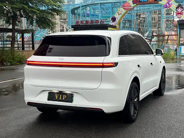 Li Auto L6 2023