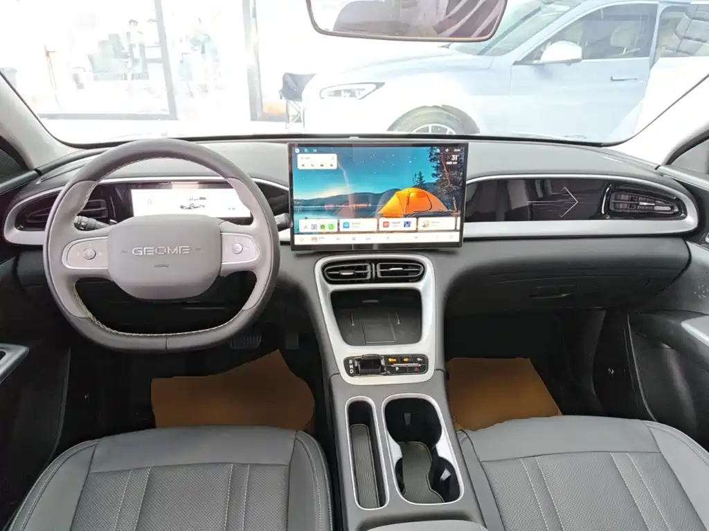 Geely Galaxy Starwish 2026 — фото 10