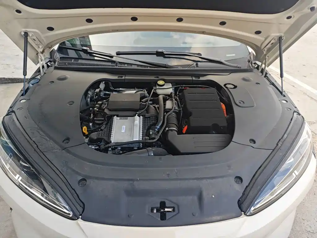 BYD Seal 07 DM-i 2025 — фото 20