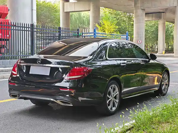 Mercedes-Benz E-Class 2019