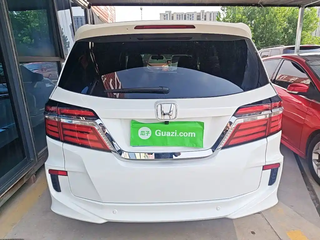 Honda Elysion 2018