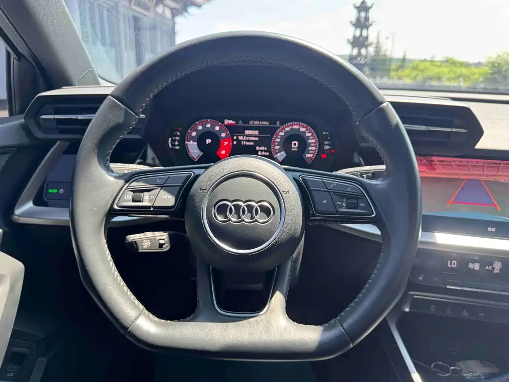 Audi A3 2022 — фото 15