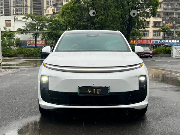Li Auto L6 2023
