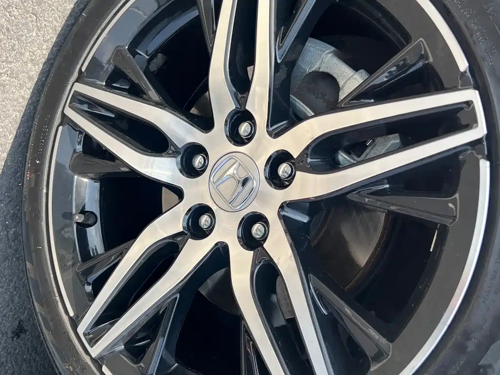 Honda Accord 2022 — фото 18