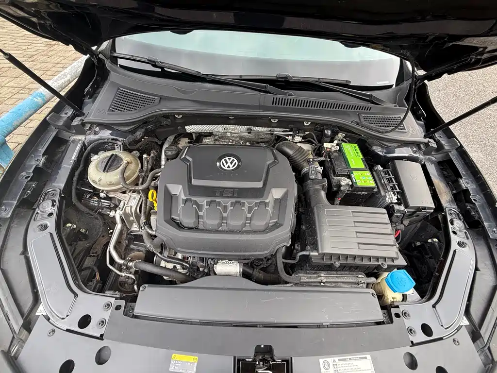 Volkswagen Passat 2019 — фото 16