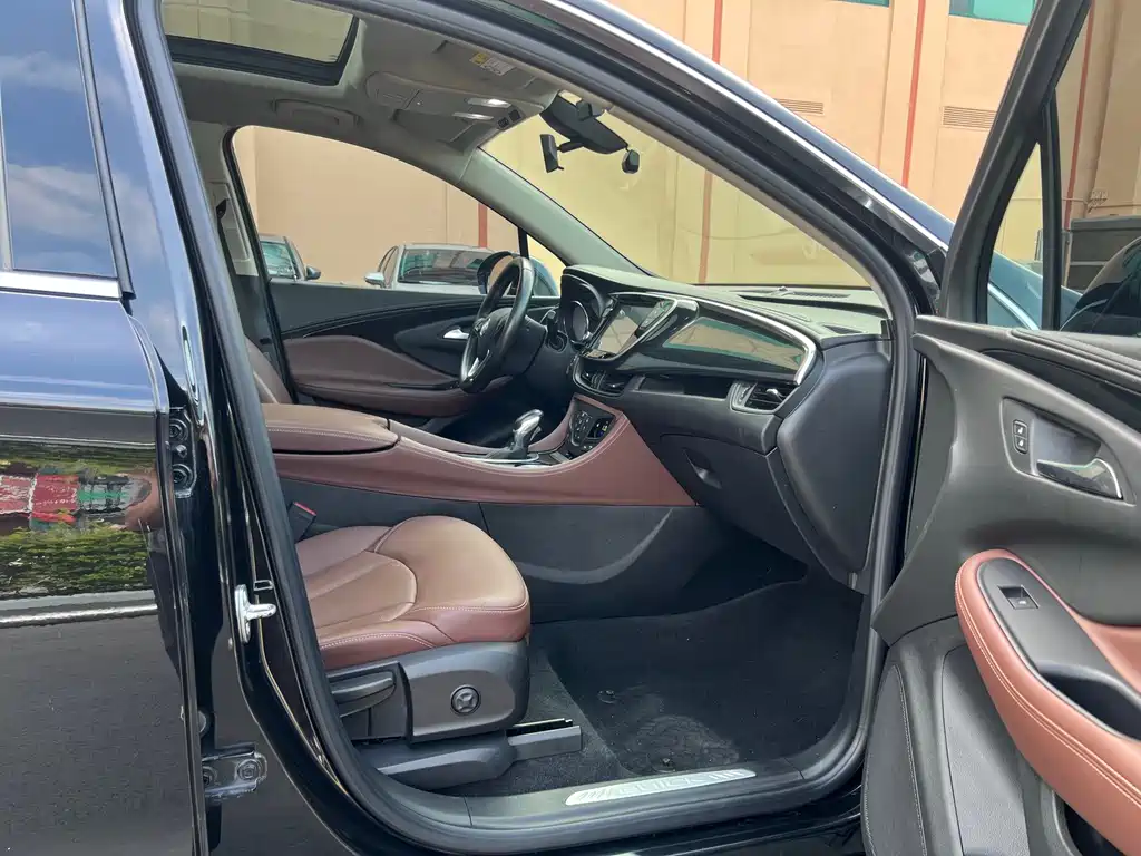 Buick Envision Plus 2020 — фото 11