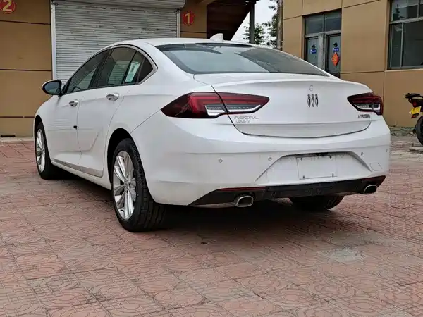 Buick Regal 2024