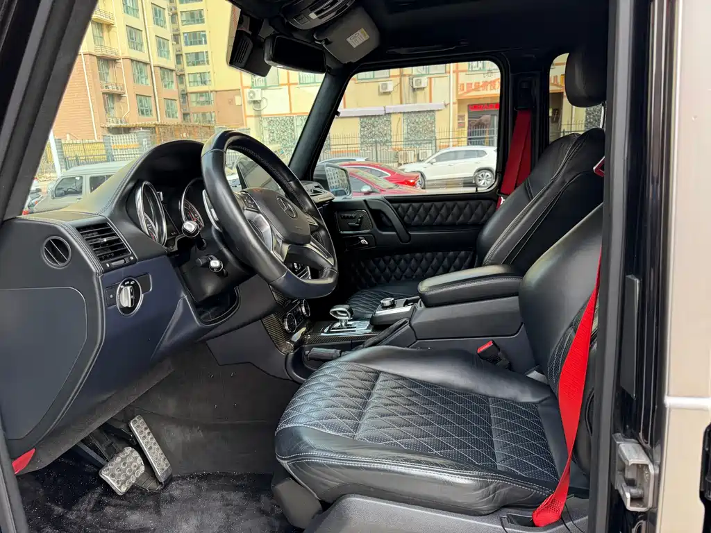 Mercedes-Benz G-Class AMG 2018 — фото 10