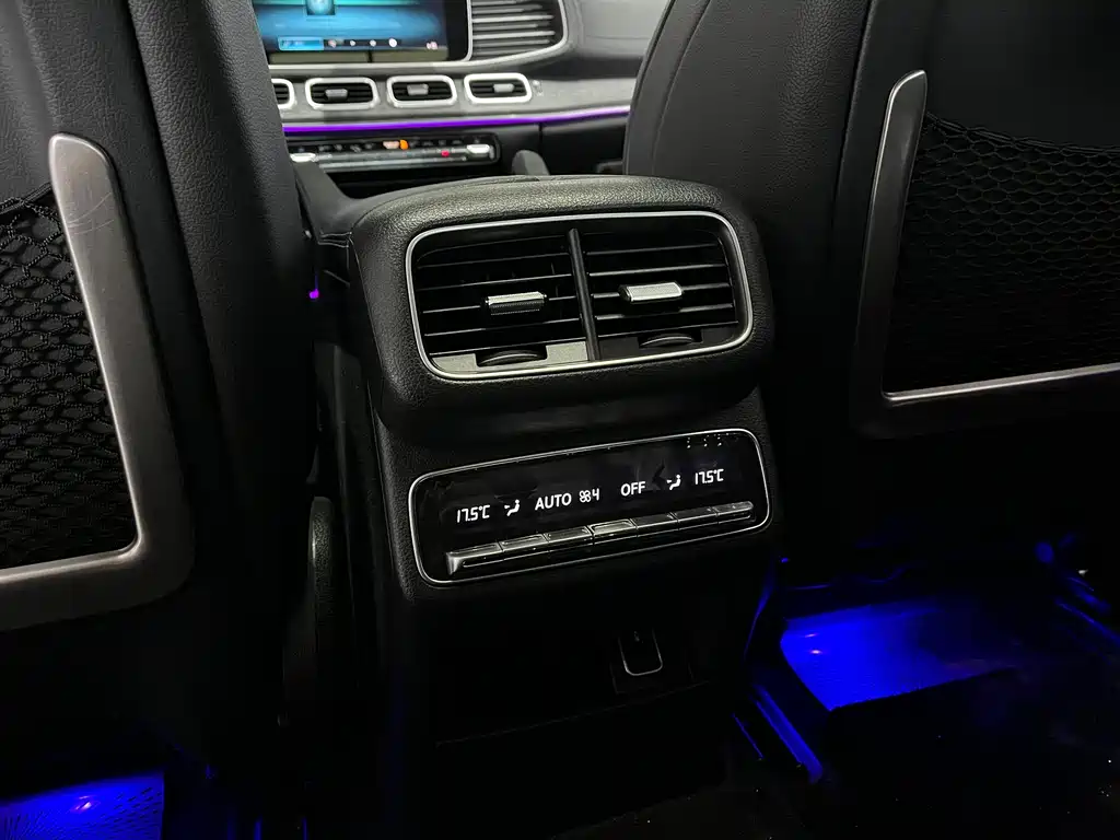 Mercedes-Benz GLE 2020 — фото 14
