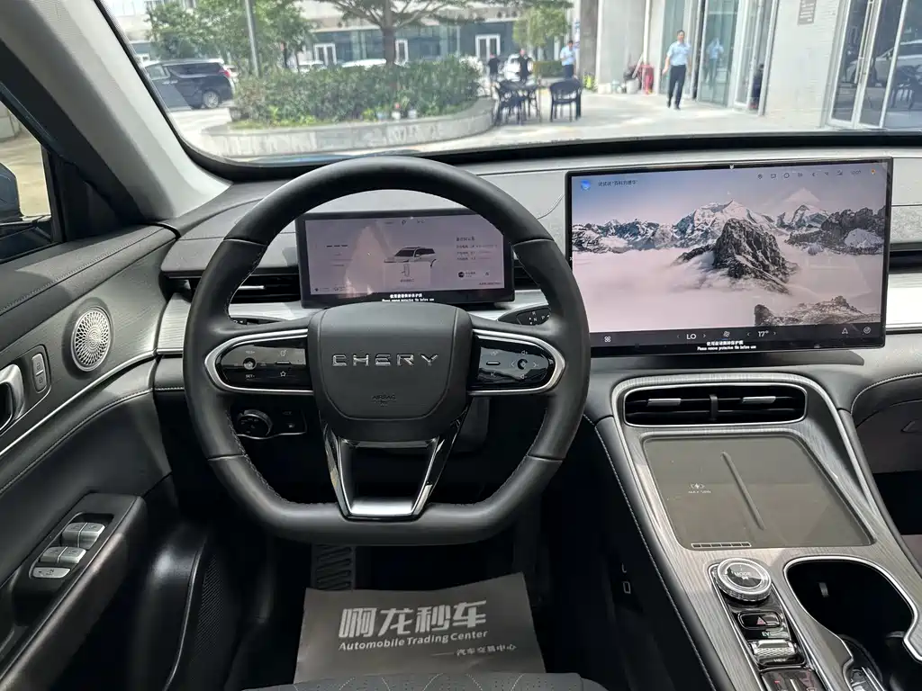 Chery Tiggo 8 PLUS C-DM 2025 — фото 10