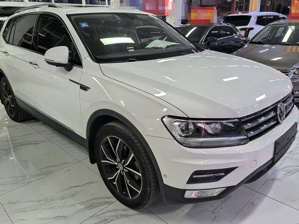 Volkswagen Tiguan L 2020