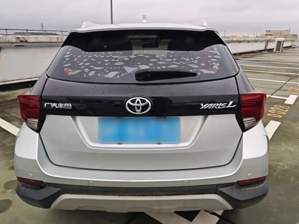 Toyota Yaris L 2020