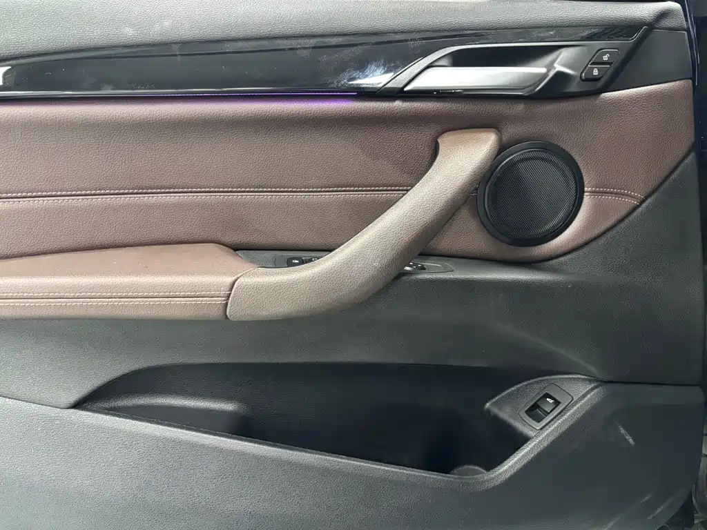 BMW X1 2020 — фото 12