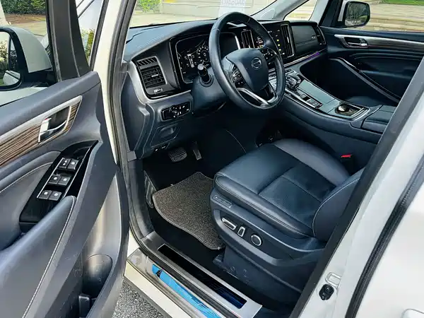 GAC Trumpchi M8 2021