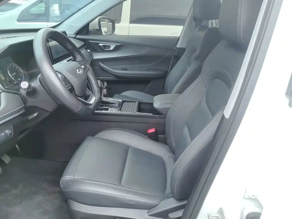 Chery Tiggo 5x 2025 — фото 15