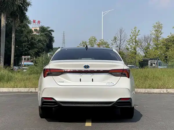 Toyota Avalon 2021