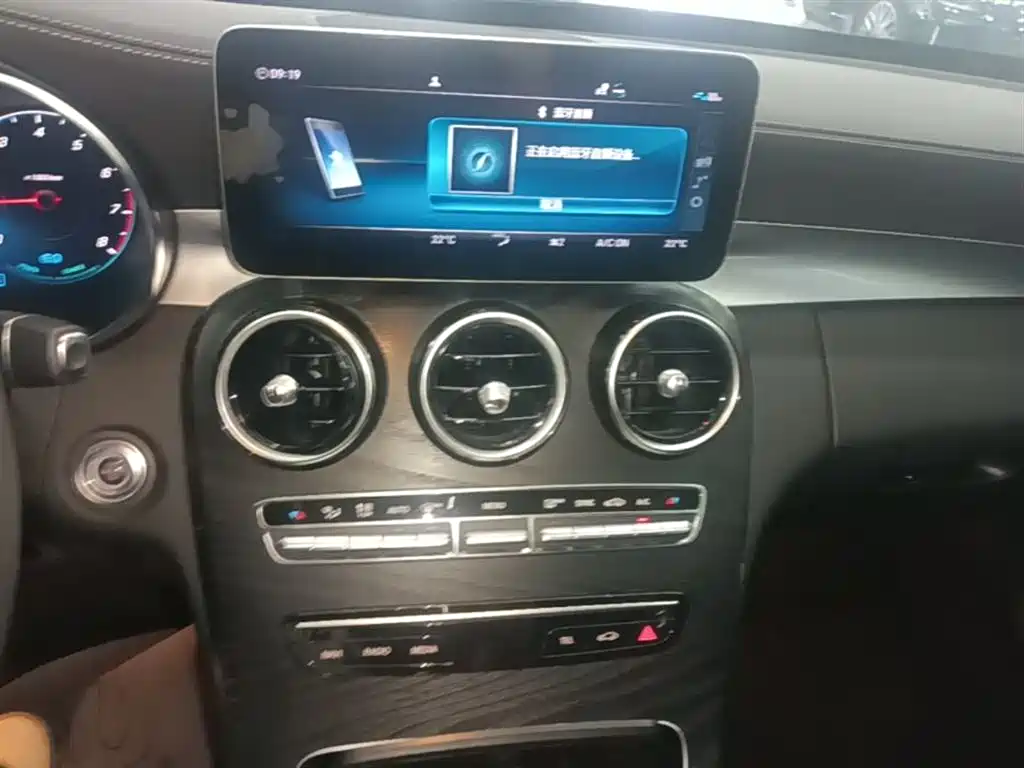 Mercedes-Benz C-Class 2020 — фото 13