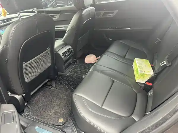 Jaguar XFL 2020