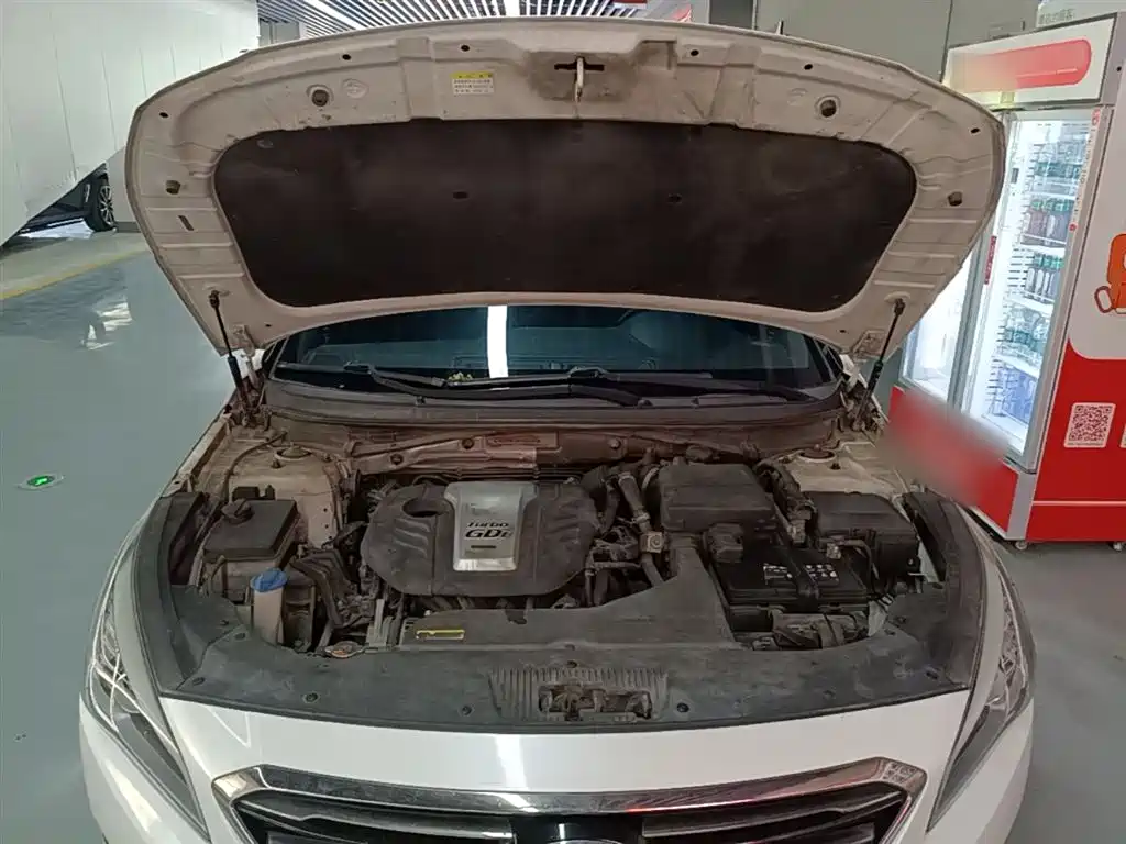 Hyundai Sonata 2015 — фото 20