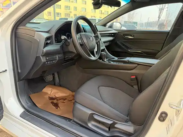 Toyota Avalon 2023