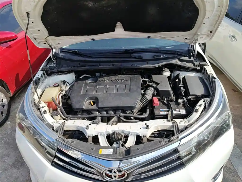 Toyota Corolla 2016 — фото 20