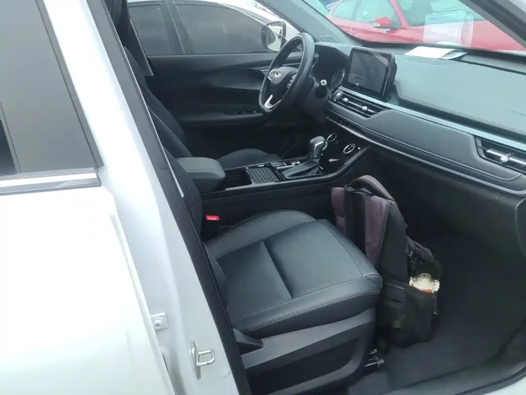 Chery Tiggo 5x 2025 — фото 25