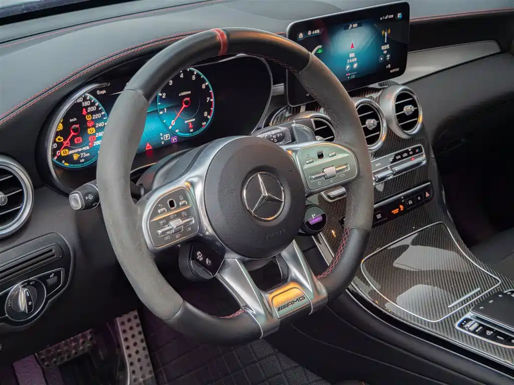 Mercedes-Benz GLC AMG 2023 — фото 16
