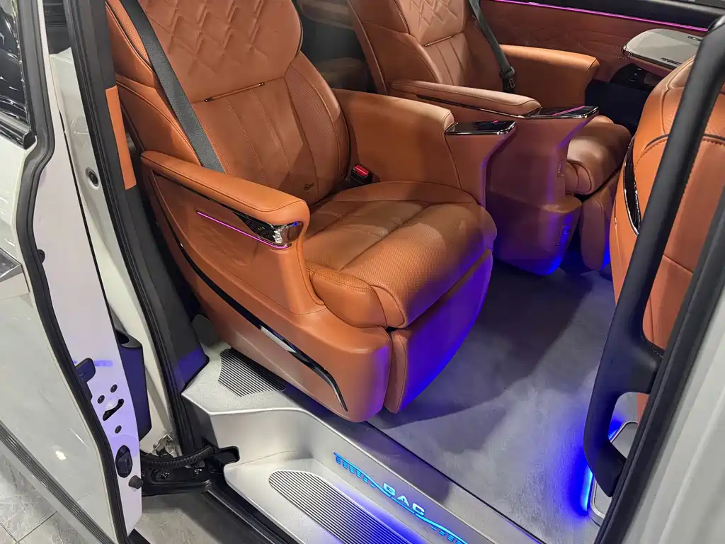 GAC Trumpchi Xiangwang M8 2025 — фото 10