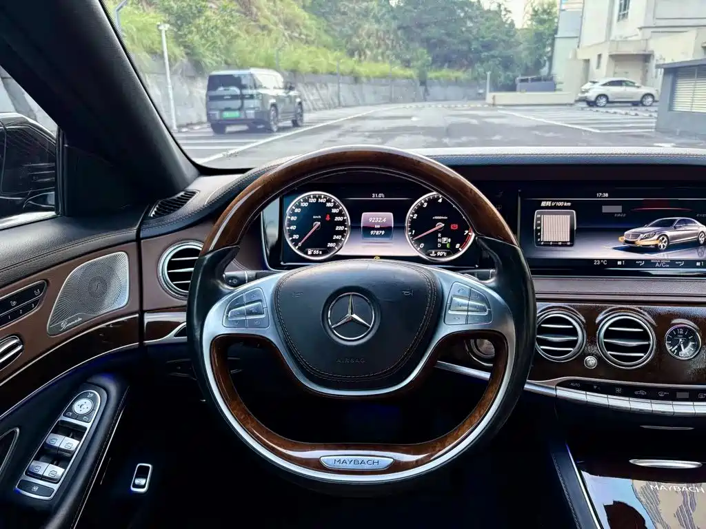 Mercedes-Benz Maybach S-Class 2016 — фото 10