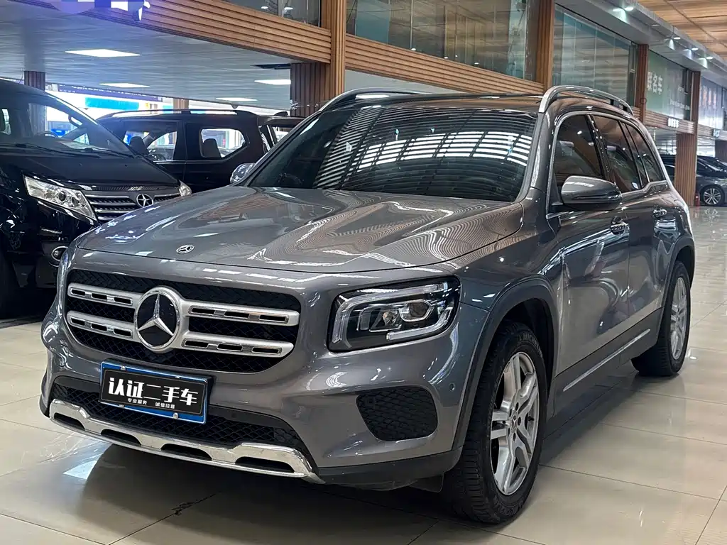 Mercedes-Benz GLB 2021 — фото 1