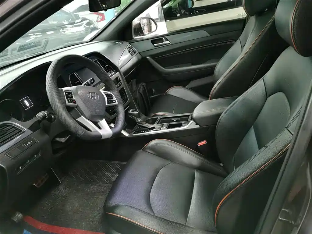 Hyundai Sonata 2015 — фото 15