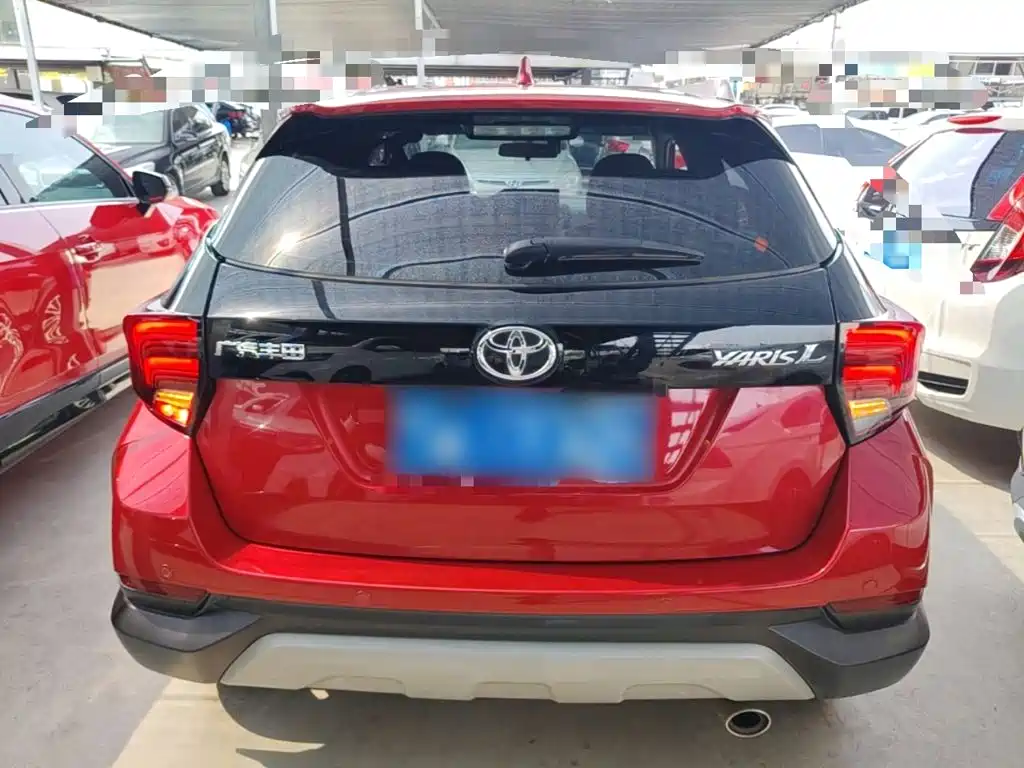 Toyota Yaris L 2020
