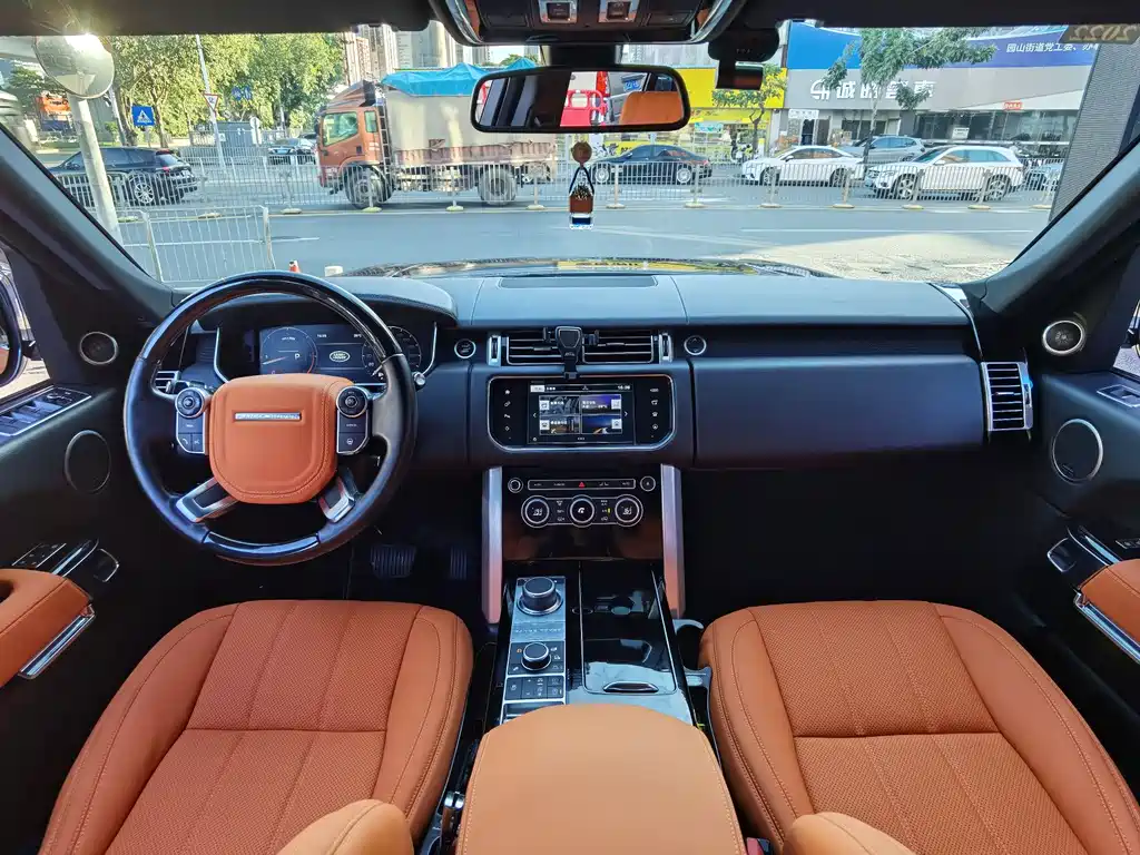 Land Rover Range Rover 2016 — фото 10